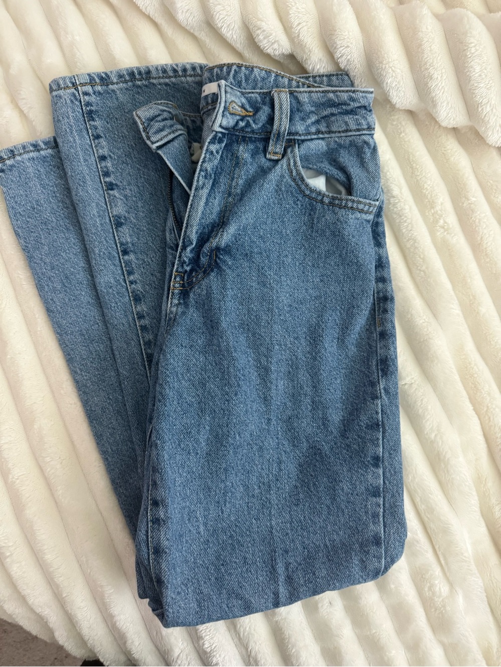 PacSun Light Blue High-Rise Mom Jeans